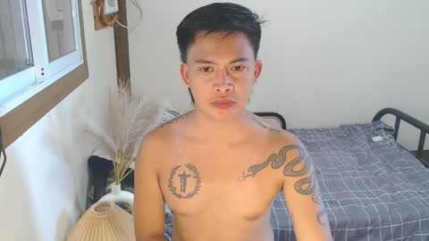 KYLE online show from April 12, 4:49 am