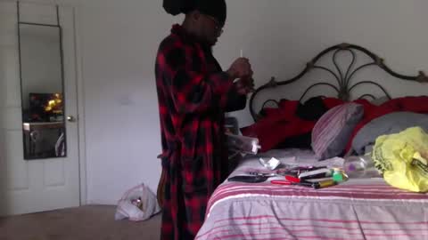 MrBigDThomas online show from October 4, 1:53 pm