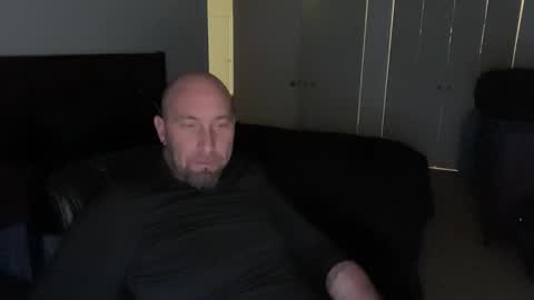 mrbignuts469 online show from December 15, 12:12 pm