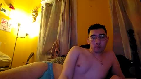 Snapshot of mrcroftsummers chatting on October 22, 5:54 am Croft online show from October 22, 5:54 am