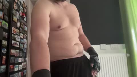 mrcumonface1 online show from April 16, 8:14 am