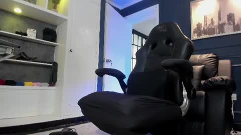 MrFrank. online show from July 18, 2:52 pm