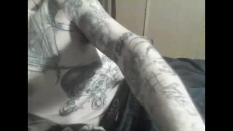 mrfumao online show from April 3, 11:11 pm