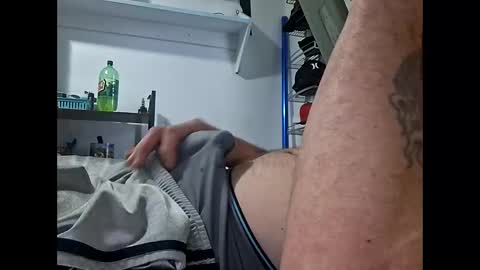 mrj1979 online show from March 6, 1:10 pm