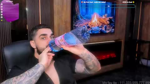 mrkarlhot99 online show from February 9, 7:05 pm