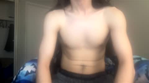 mrmoisty420 online show from March 11, 6:16 am