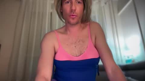 TaleOfLaura online show from April 26, 12:19 am