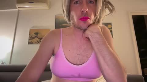 TaleOfLaura online show from December 22, 3:57 am