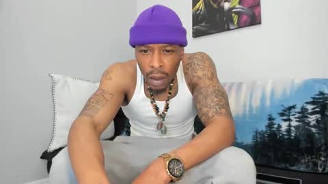 mromg007 online show from March 12, 1:08 pm