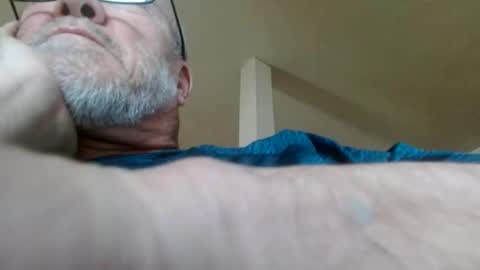 mrtease5 online show from March 11, 8:45 pm