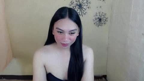 Bella online show from April 1, 2:03 pm