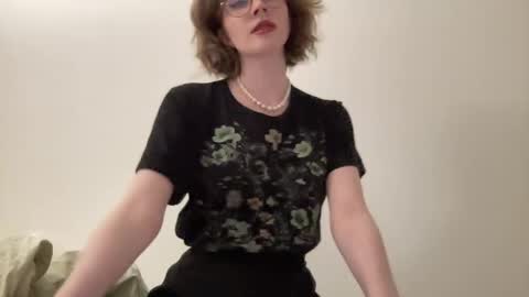 ms_christiana online show from May 25, 9:21 pm
