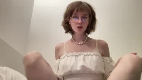 ms_christiana online show from May 16, 8:40 pm