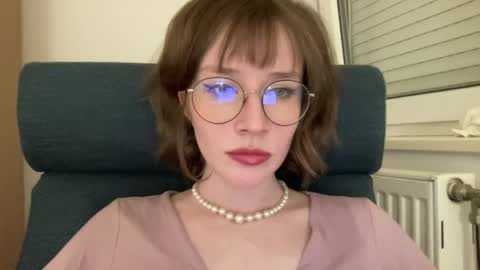 ms_christiana online show from May 8, 9:31 pm