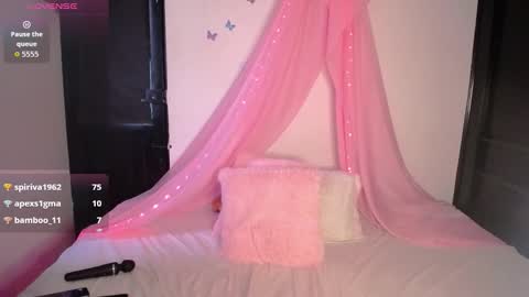 Ivanna  online show from December 18, 10:27 pm