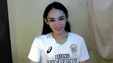 Ashley online show from April 4, 3:30 pm