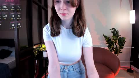 Alice online show from March 27, 8:32 pm