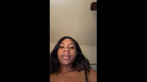 mskitty000 online show from February 21, 7:39 pm