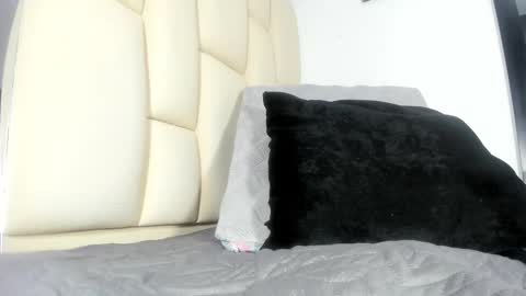 FERNANDA 3 online show from March 4, 3:11 am