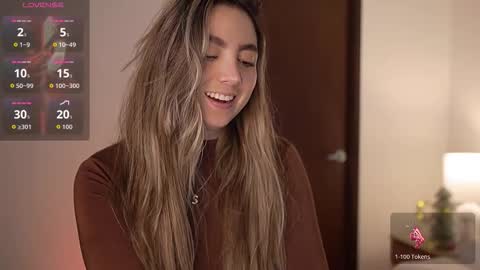 Sophie  online show from December 19, 4:02 pm