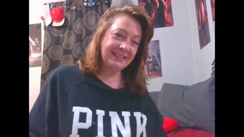 mswhitney618 online show from January 8, 11:05 am