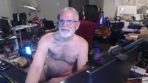 mt2much online show from October 28, 4:57 am