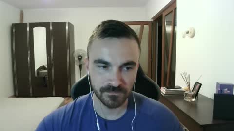 Victor online show from June 2, 7:16 pm
