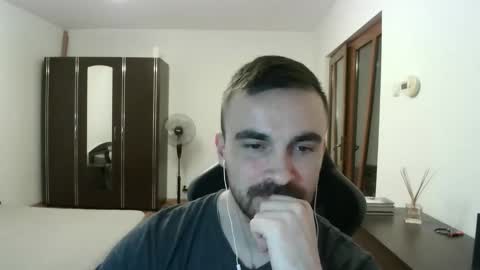 Victor online show from March 9, 9:08 pm