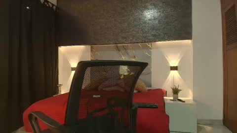 Snapshot of muller_asher chatting on October 22, 3:10 am Muller Asher online show from October 22, 3:10 am