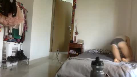   online show from December 11, 12:02 pm