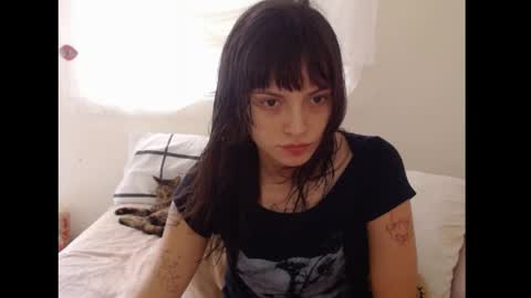   online show from April 2, 7:32 pm