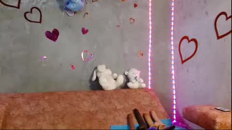 Leidy online show from February 6, 5:37 pm