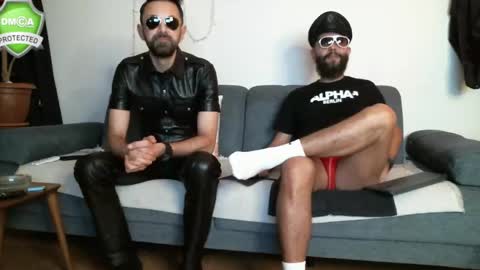 Snapshot of muratturkei chatting on December 4, 8:34 pm MasterBros online show from December 4, 8:34 pm