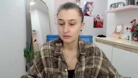 muriel_elvin online show from October 27, 9:20 am