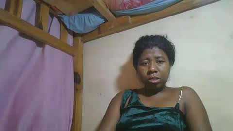 murielleee online show from March 26, 8:41 am