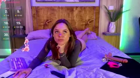 murrkitten online show from September 30, 9:09 am