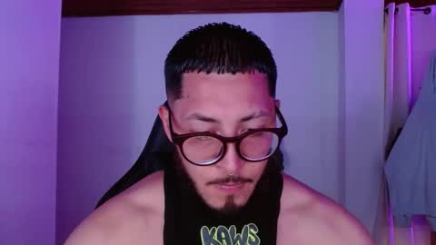 David Big online show from December 5, 7:11 pm