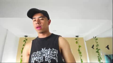 muscle scott online show from October 19, 12:21 pm