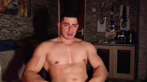 BRENDON online show from January 6, 8:02 pm