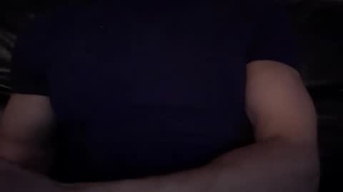 Snapshot of musclehair3 chatting on October 21, 8:45 pm musclehair3 online show from October 21, 8:45 pm