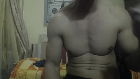 SexyMuscled online show from January 16, 9:40 pm