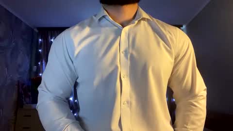 muscularjuggler online show from March 9, 1:43 am