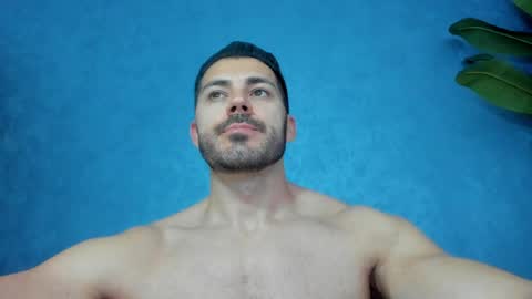 muscularmaster onlyfans online show from May 18, 8:59 pm