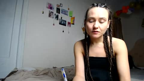 Snapshot of muse_online chatting on December 16, 1:21 am Muse Ali online show from December 16, 1:21 am