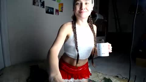 Snapshot of muse_online chatting on December 22, 6:15 pm Muse Ali online show from December 22, 6:15 pm