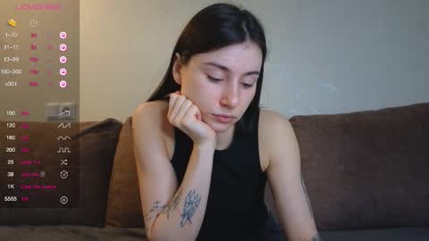 Im Marine online show from March 10, 8:02 pm