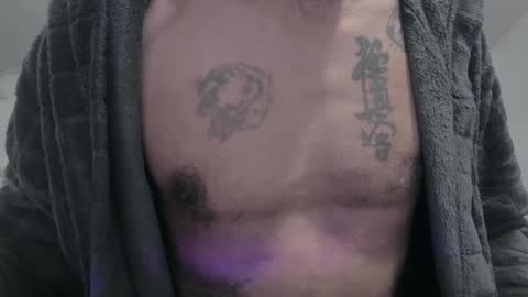 Snapshot of my432687 chatting on January 31, 11:35 pm my432687 online show from January 31, 11:35 pm