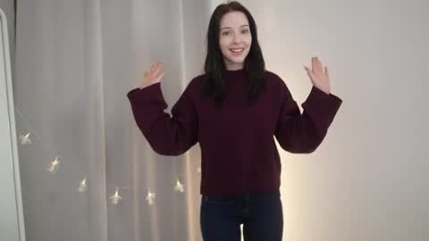 STELLA online show from November 23, 6:50 pm