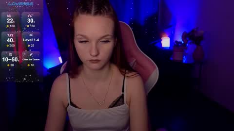 Mia online show from February 23, 10:12 pm