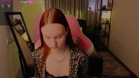 Mia online show from February 6, 10:23 pm